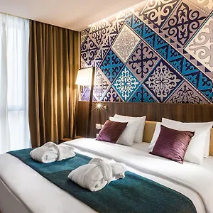 Mercure Center Алматы